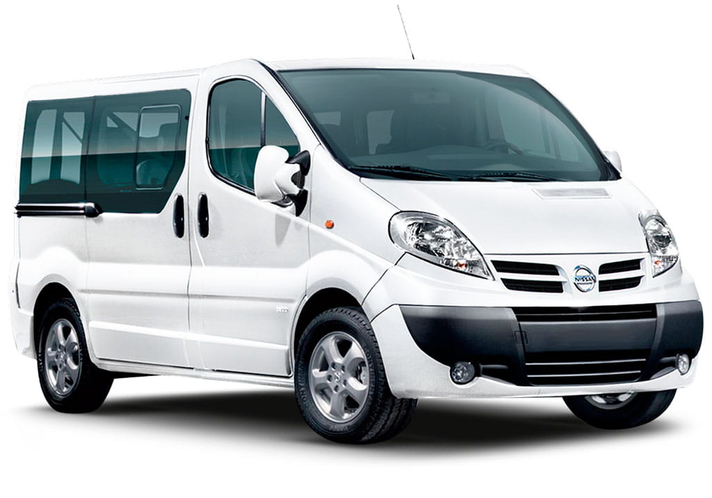 Weißer Nissan-Van, ideal für den Transport auf Teneriffa.