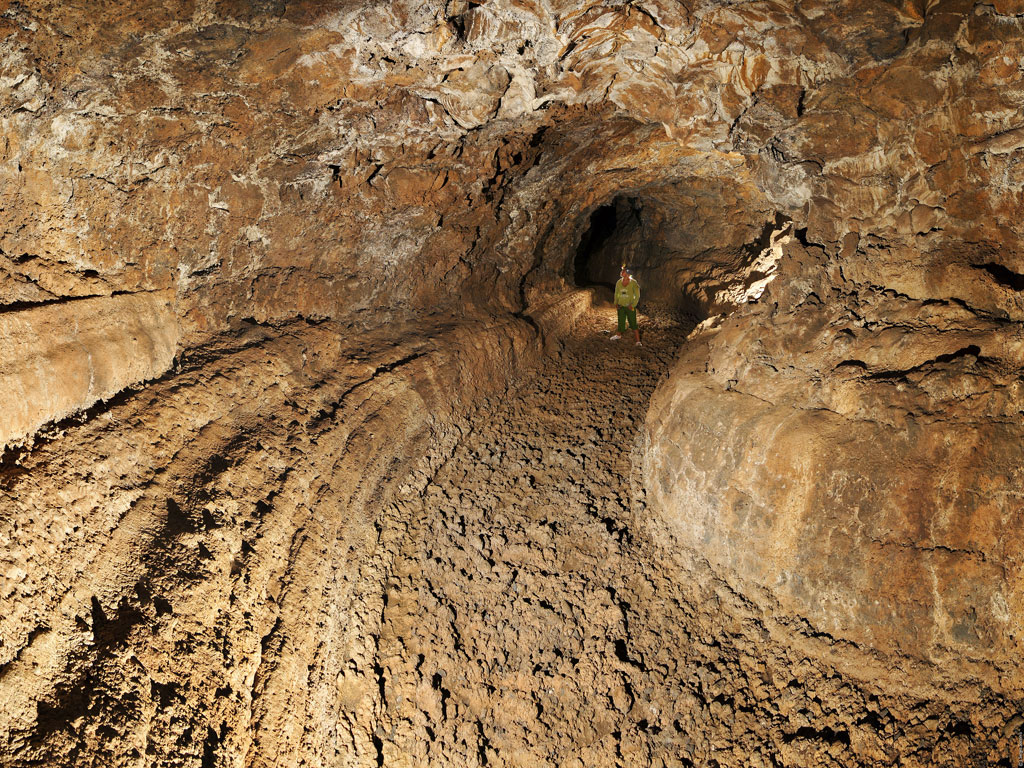 Lavatunnel im Nationalpark Teide, Teneriffa.