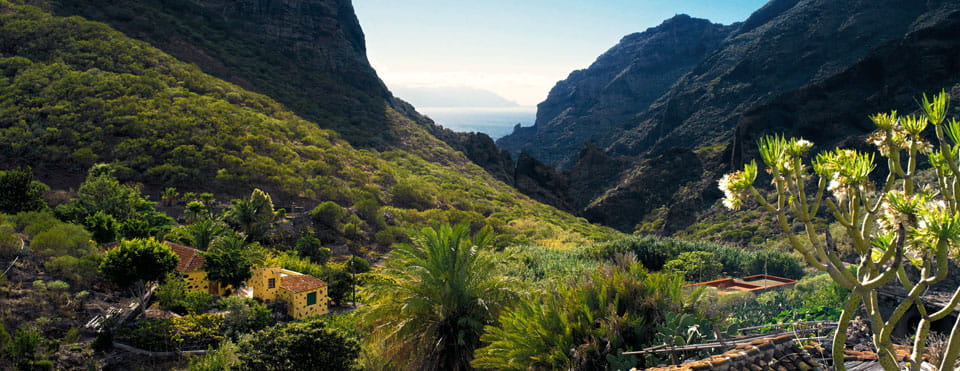 Barrancos, lugareños y algunas cabras