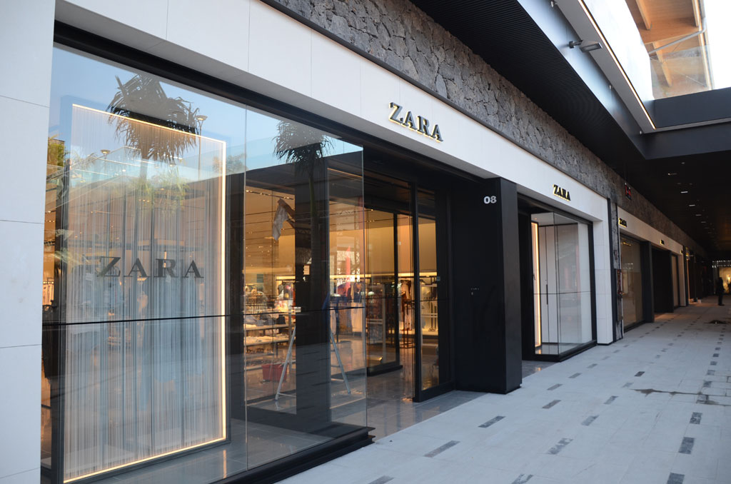 Zara-Laden im Einkaufszentrum Teneriffa.