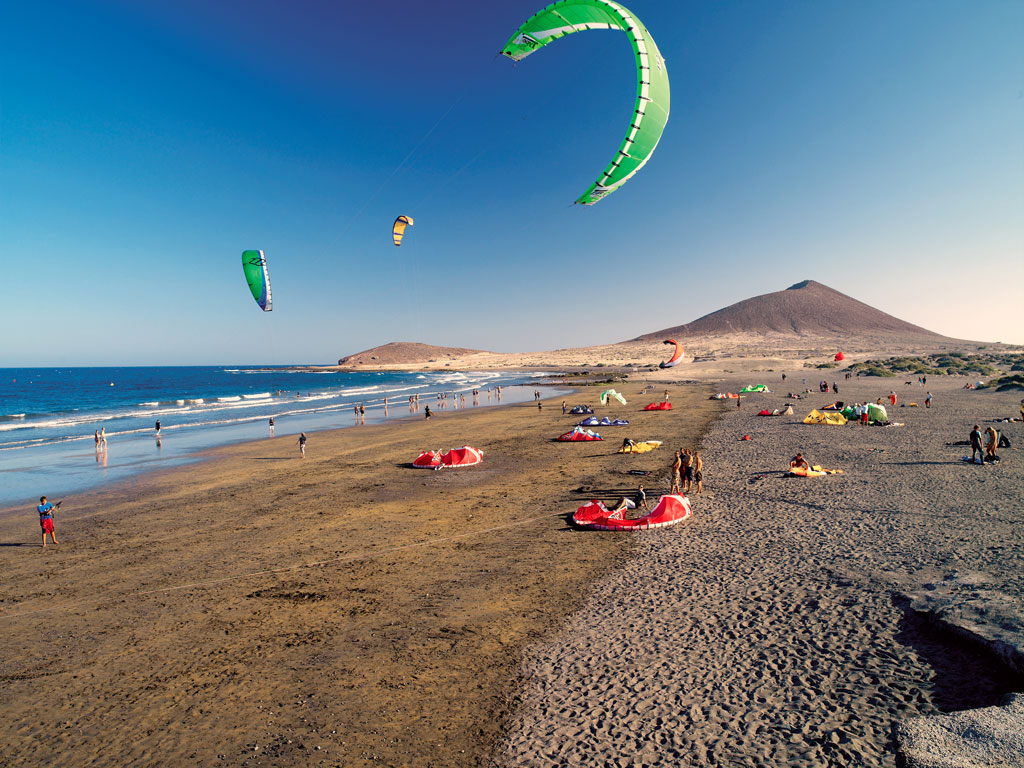 02-kitesurf-montana-roja-medano-granadilla.jpg