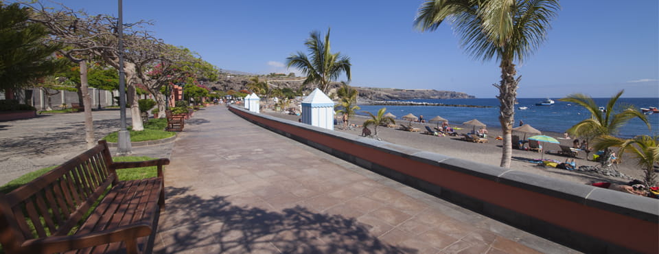 Paseo marítimo Playa San Juan