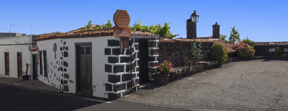 Centro alfarero y museo etnográfico Cha Domitila